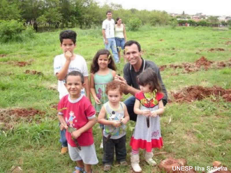 plantio_arvores_20set09 (10).jpg